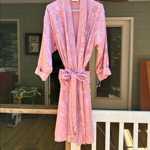 Vintage 90s Gold Label Victoria’s Secret Robe